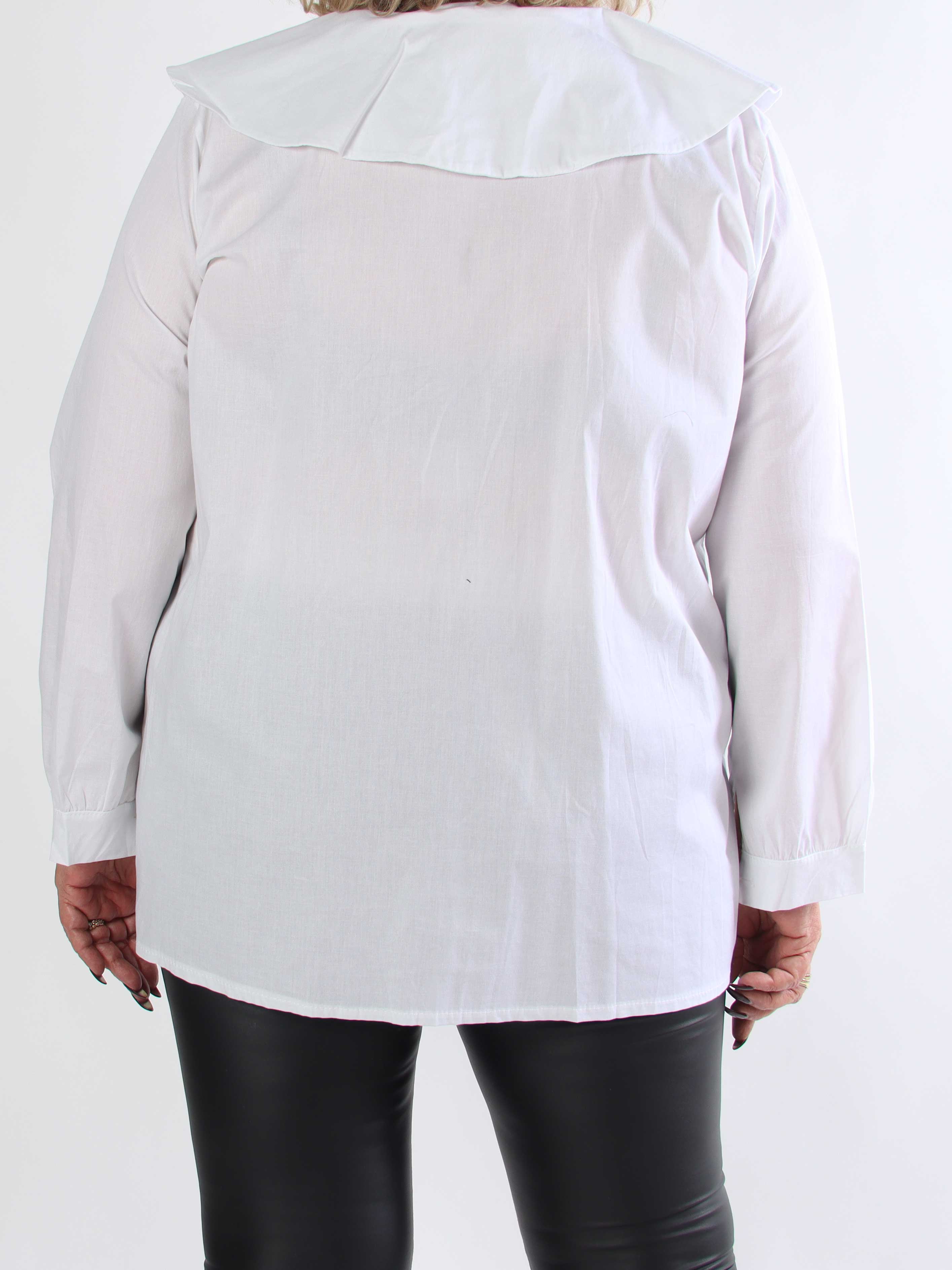 Venezia - Plus size skjorte i bomuld med stor krave og fint bindebånd